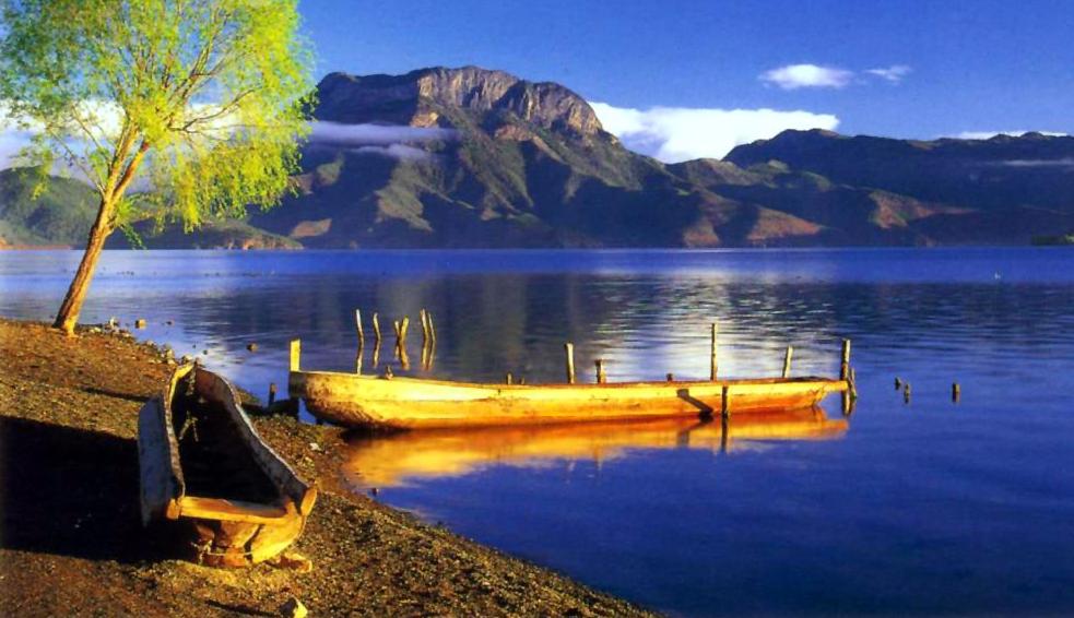 泸湖湖旅游景点大全｜泸沽湖旅游哪里好玩｜昆明到泸沽湖4天3晚游