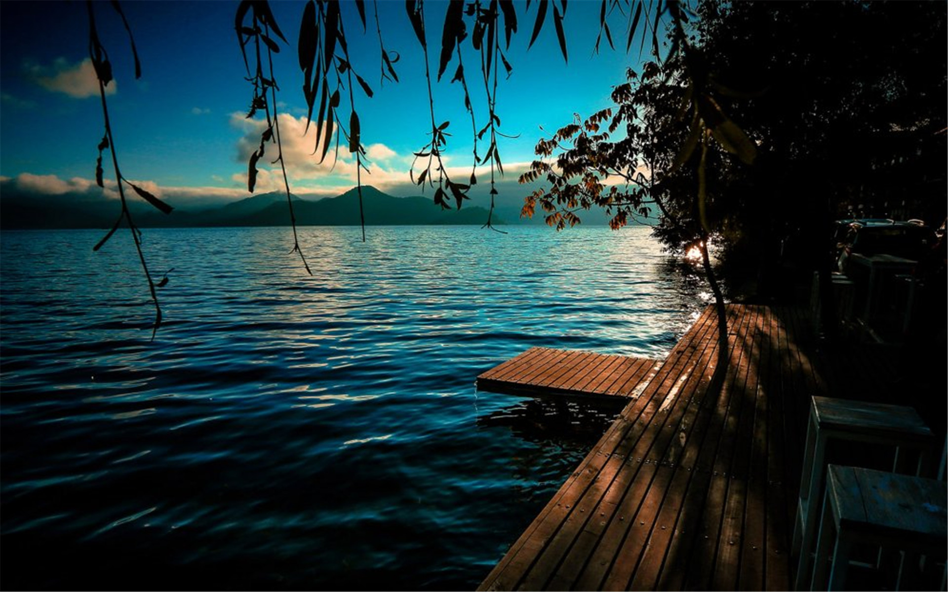 昆明-石林-楚雄-大理-丽江-玉龙雪山-泸沽湖8日高品游